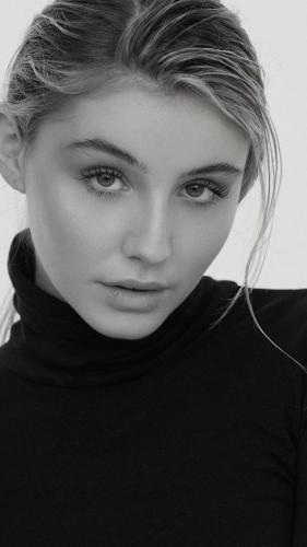 Portrait Studio